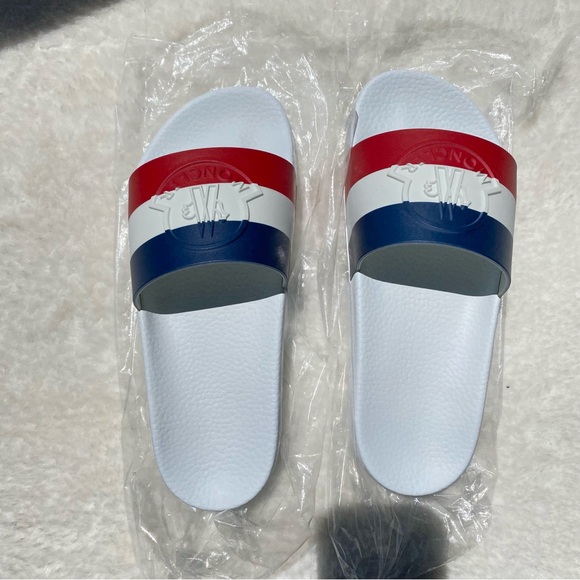 NEW MONCLER Basile Logo Embossed Striped Rubber Slides Sz 7 - Picture 12 of 16